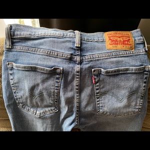 Levi jeans 519